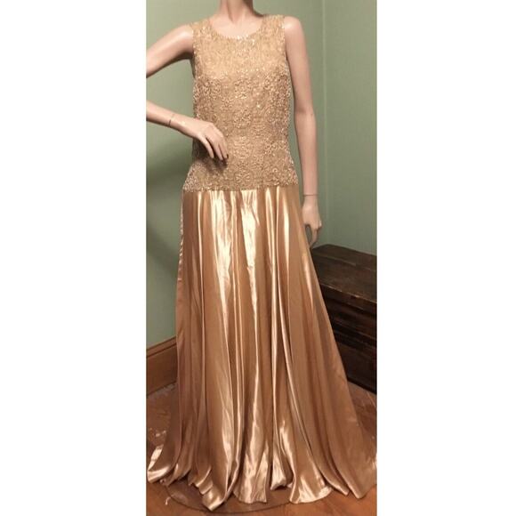 Vintage PAMELA DENNIS Gold Beaded Silk Satin Gown w/Beaded Jacket - Picture 12 of 12